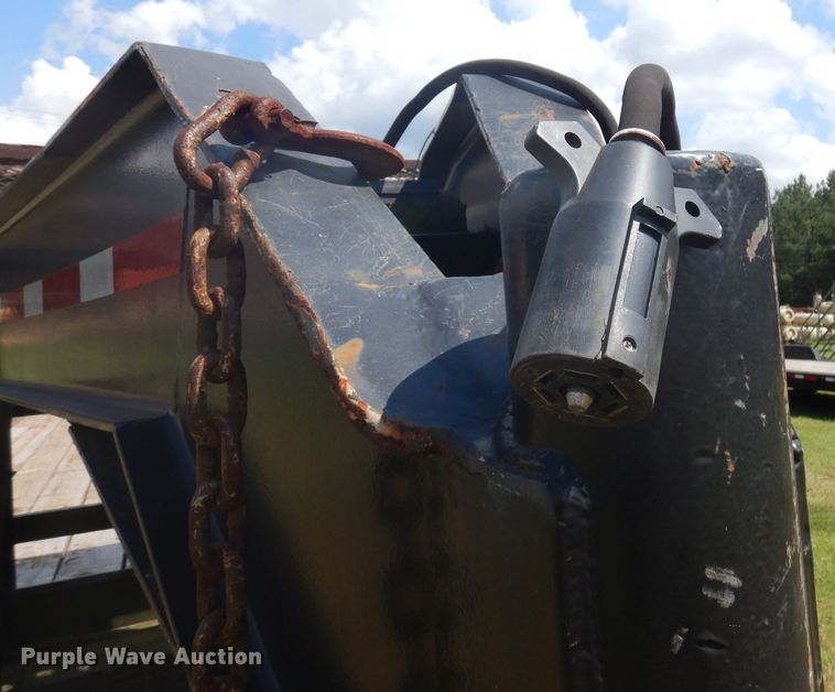 image for item DD3025 2000 Bourg equipment trailer