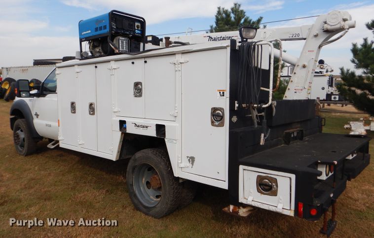 image for item DD4516 2011 Ford F550 Super Duty service truck with crane