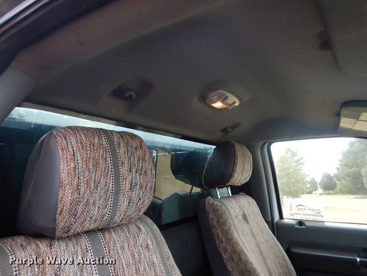 image for item DD4516 2011 Ford F550 Super Duty service truck with crane