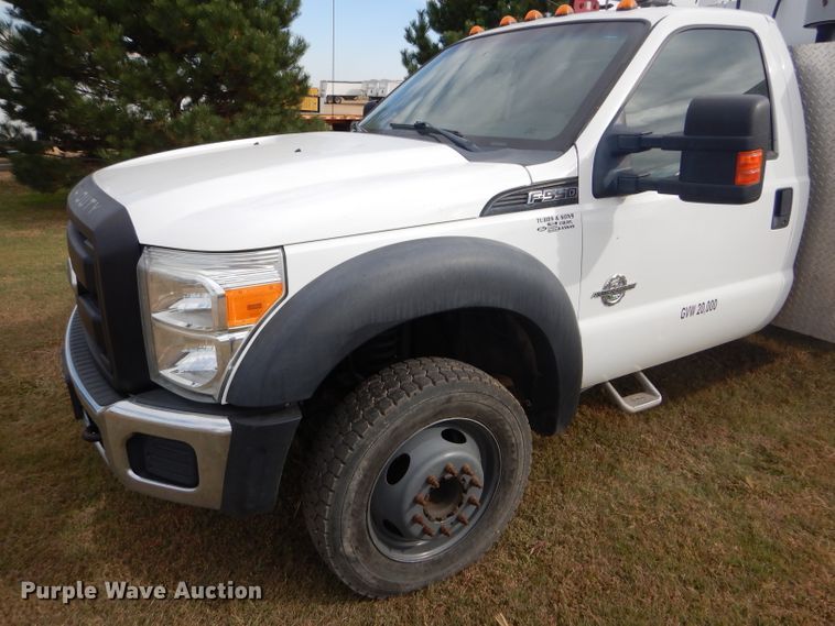 image for item DD4516 2011 Ford F550 Super Duty service truck with crane