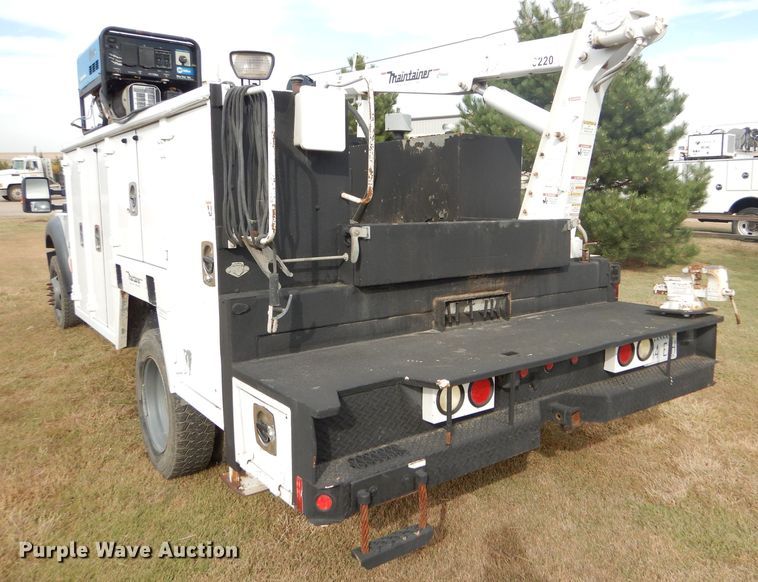 image for item DD4516 2011 Ford F550 Super Duty service truck with crane
