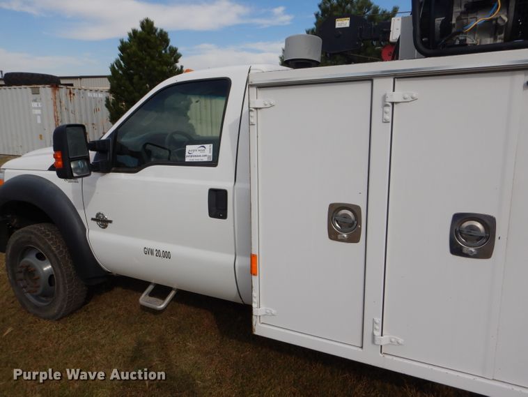 image for item DD4516 2011 Ford F550 Super Duty service truck with crane