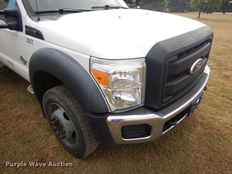 image for item DD4516 2011 Ford F550 Super Duty service truck with crane