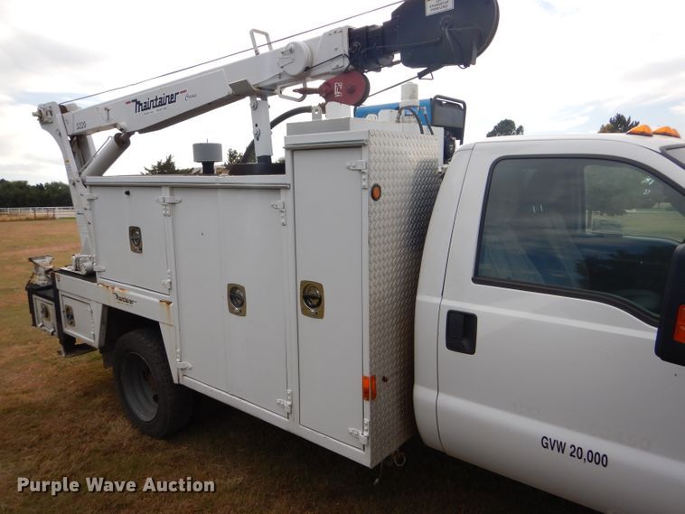 image for item DD4516 2011 Ford F550 Super Duty service truck with crane