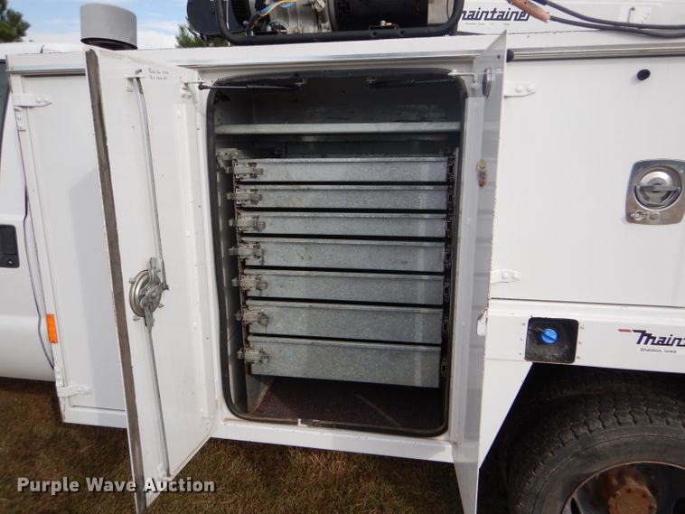 image for item DD4516 2011 Ford F550 Super Duty service truck with crane