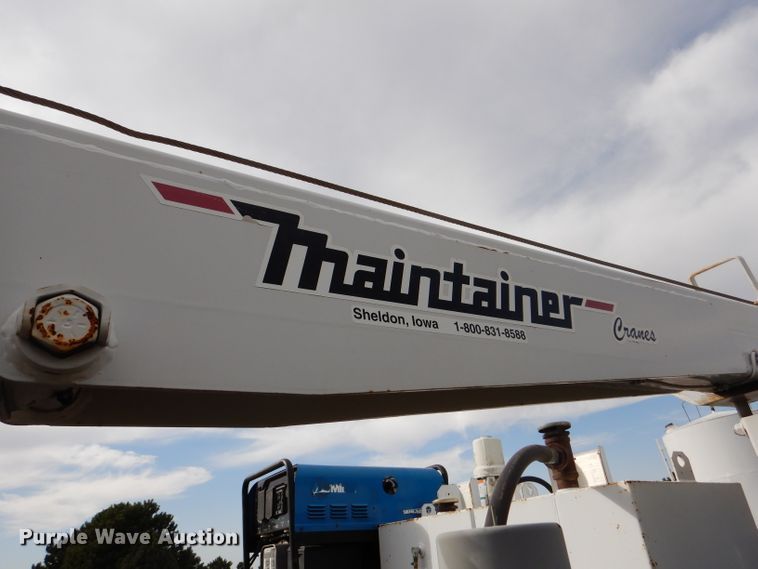 image for item DD4516 2011 Ford F550 Super Duty service truck with crane