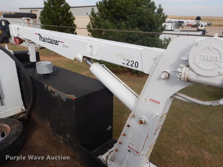 image for item DD4516 2011 Ford F550 Super Duty service truck with crane