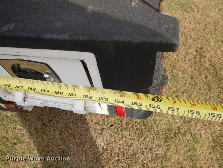 image for item DD4516 2011 Ford F550 Super Duty service truck with crane