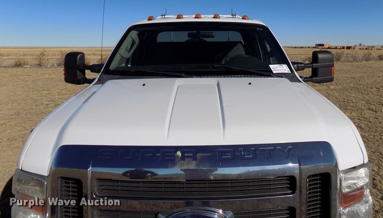 image for item DD6048 2009 Ford F350 Super Duty Crew Cab utility bed pickup truck