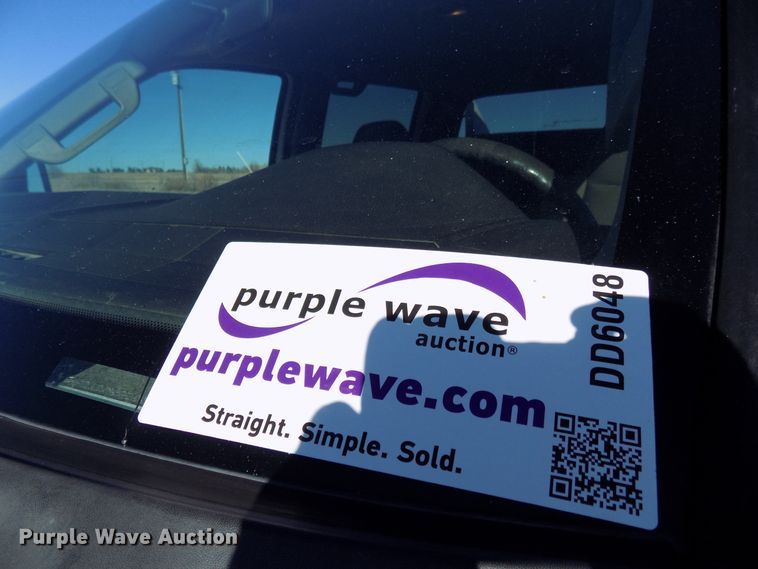 image for item DD6048 2009 Ford F350 Super Duty Crew Cab utility bed pickup truck