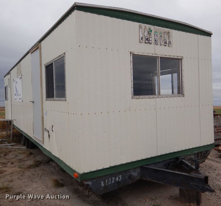 image for item DG5853 1999 William Scottsman office trailer