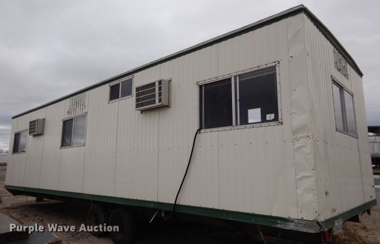 image for item DG5853 1999 William Scottsman office trailer