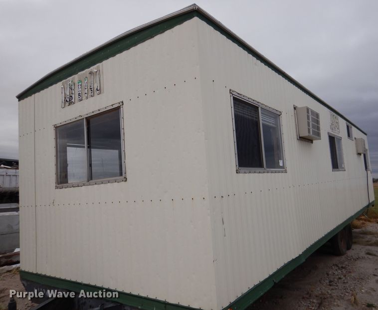 image for item DG5853 1999 William Scottsman office trailer