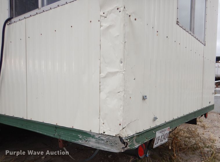 image for item DG5853 1999 William Scottsman office trailer
