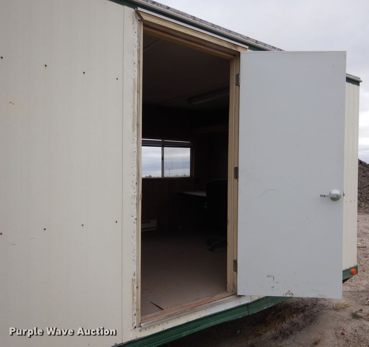 image for item DG5853 1999 William Scottsman office trailer