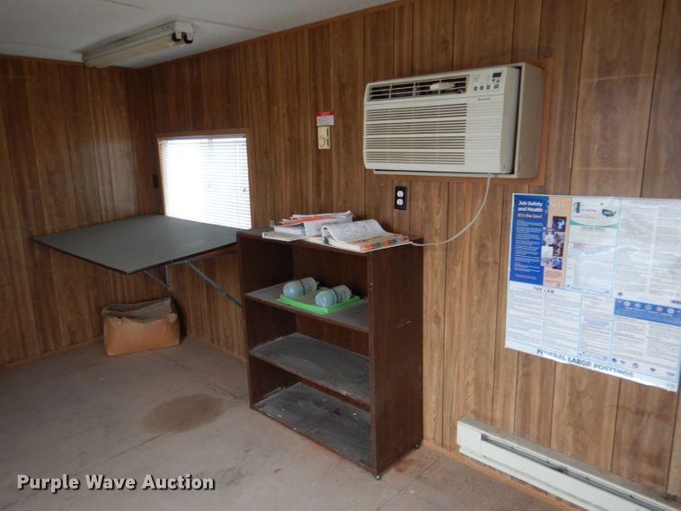 image for item DG5853 1999 William Scottsman office trailer