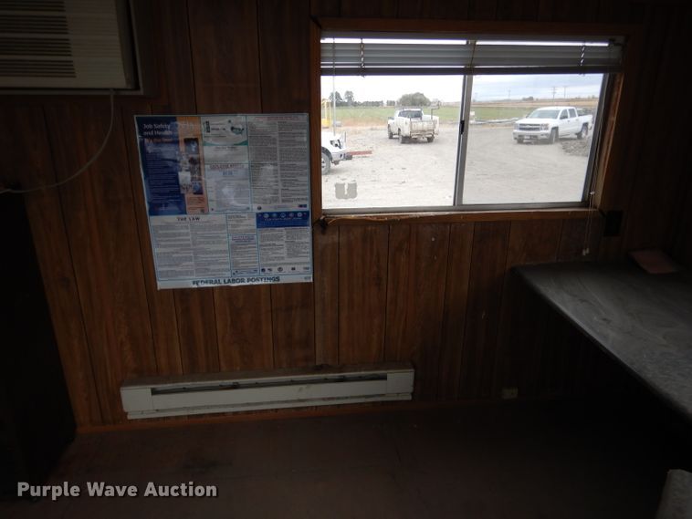 image for item DG5853 1999 William Scottsman office trailer