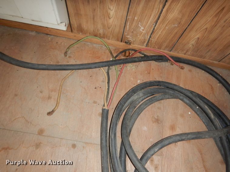 image for item DG5853 1999 William Scottsman office trailer