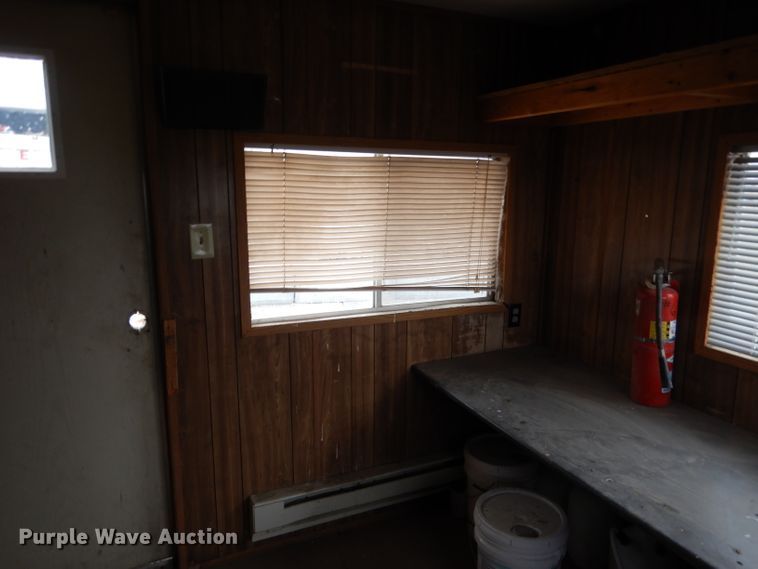 image for item DG5853 1999 William Scottsman office trailer