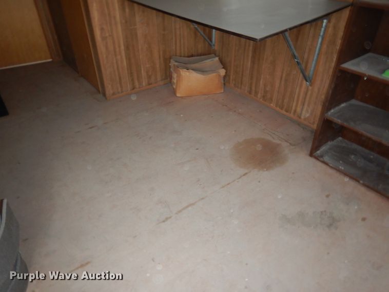 image for item DG5853 1999 William Scottsman office trailer