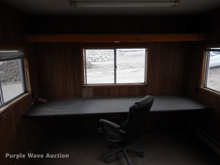 image for item DG5853 1999 William Scottsman office trailer