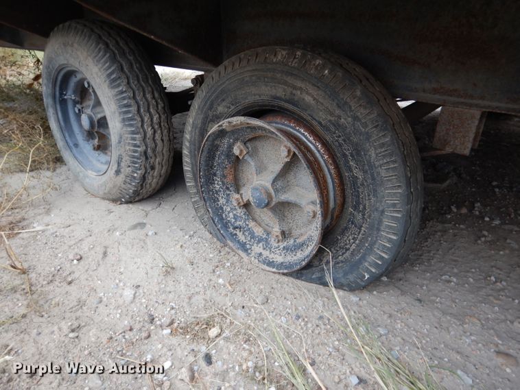 image for item DG5853 1999 William Scottsman office trailer