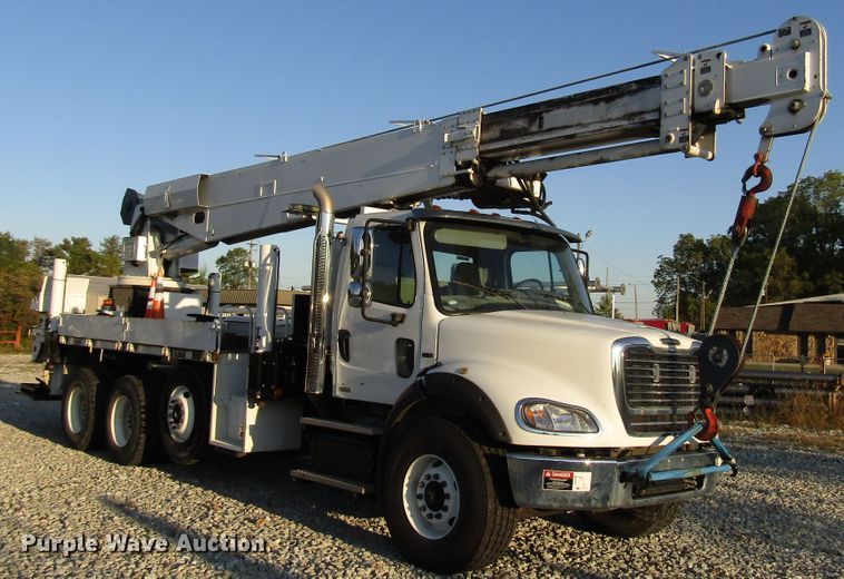 image for item DG6499 2012 Freightliner Business Class M2 crane truck
