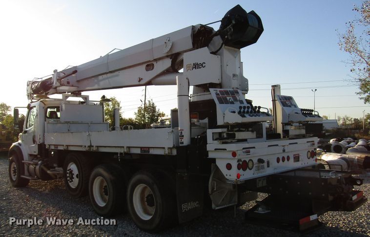 image for item DG6499 2012 Freightliner Business Class M2 crane truck