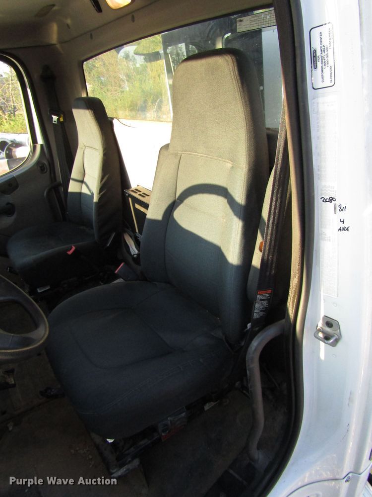 image for item DG6499 2012 Freightliner Business Class M2 crane truck