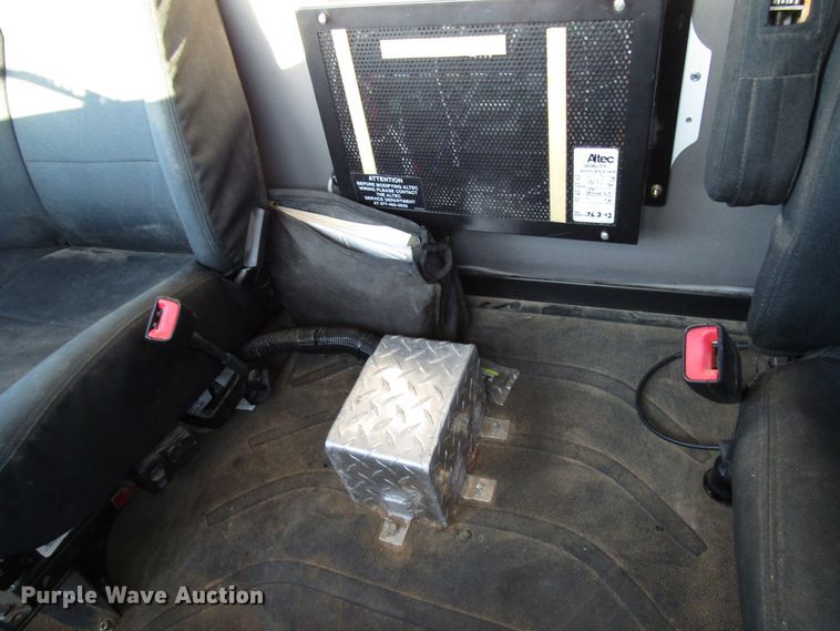 image for item DG6499 2012 Freightliner Business Class M2 crane truck