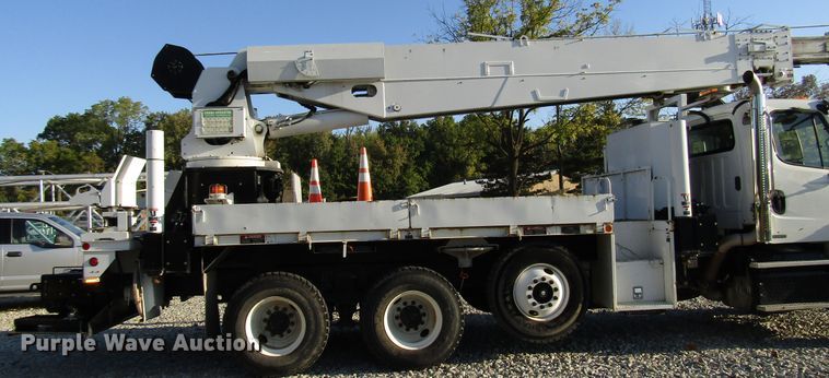 image for item DG6499 2012 Freightliner Business Class M2 crane truck