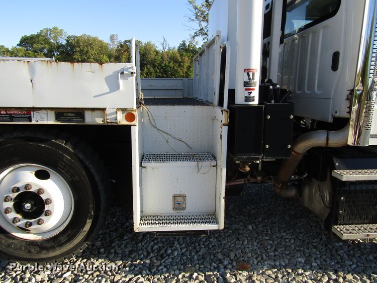 image for item DG6499 2012 Freightliner Business Class M2 crane truck