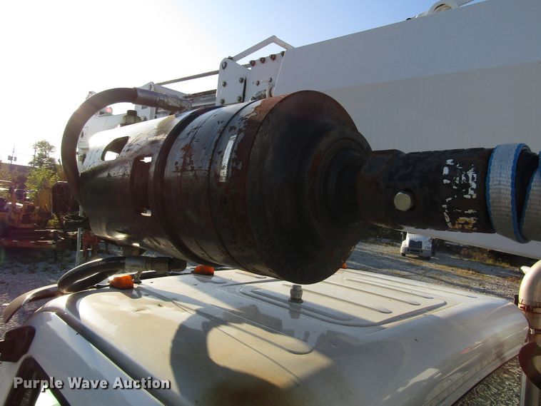 image for item DG6499 2012 Freightliner Business Class M2 crane truck