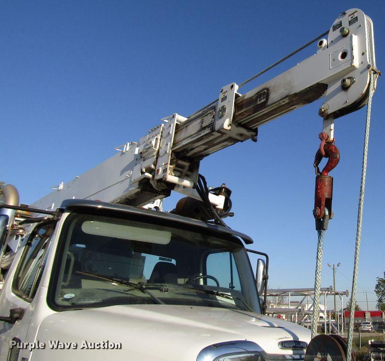 image for item DG6499 2012 Freightliner Business Class M2 crane truck