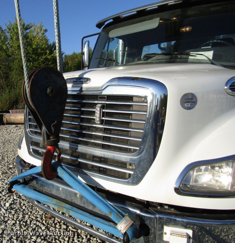 image for item DG6499 2012 Freightliner Business Class M2 crane truck