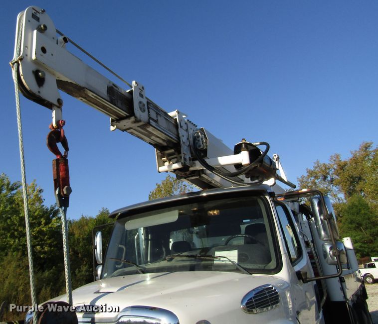 image for item DG6499 2012 Freightliner Business Class M2 crane truck