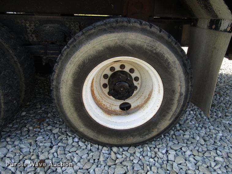 image for item DG6499 2012 Freightliner Business Class M2 crane truck