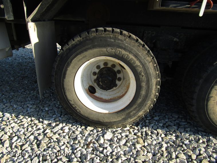 image for item DG6499 2012 Freightliner Business Class M2 crane truck