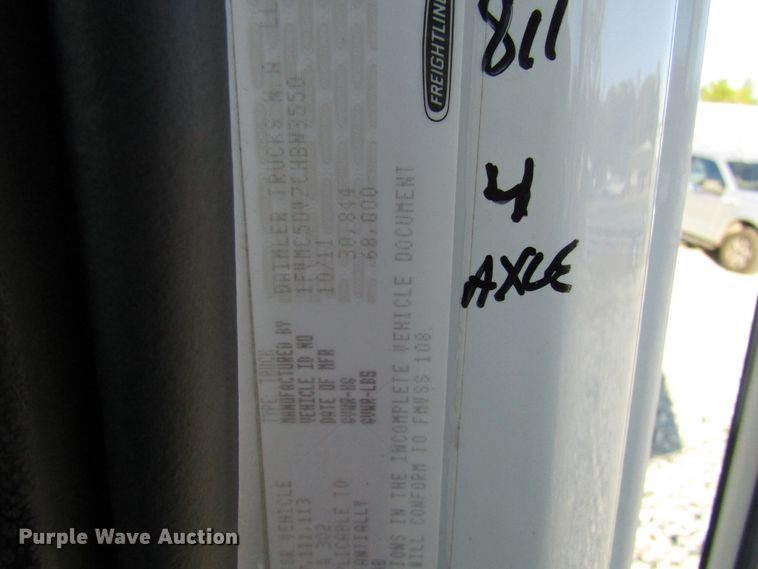 image for item DG6499 2012 Freightliner Business Class M2 crane truck