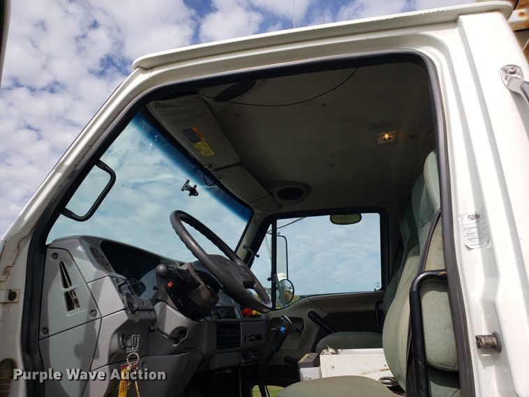 image for item DG8840 2002 Sterling Acterra M8500 crane truck