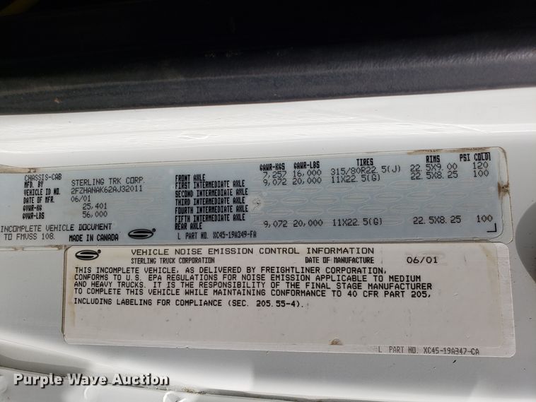 image for item DG8840 2002 Sterling Acterra M8500 crane truck