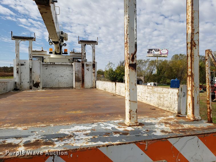 image for item DG8840 2002 Sterling Acterra M8500 crane truck