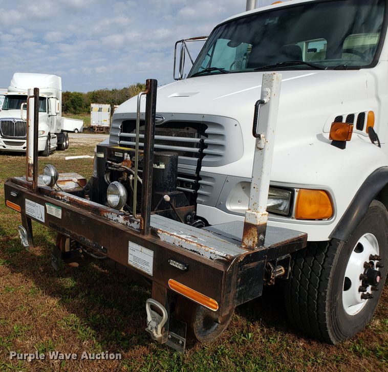 image for item DG8840 2002 Sterling Acterra M8500 crane truck