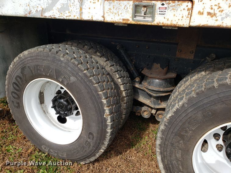 image for item DG8840 2002 Sterling Acterra M8500 crane truck