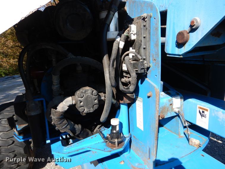 image for item DH2225 2000 Genie Z-45/25J boom lift