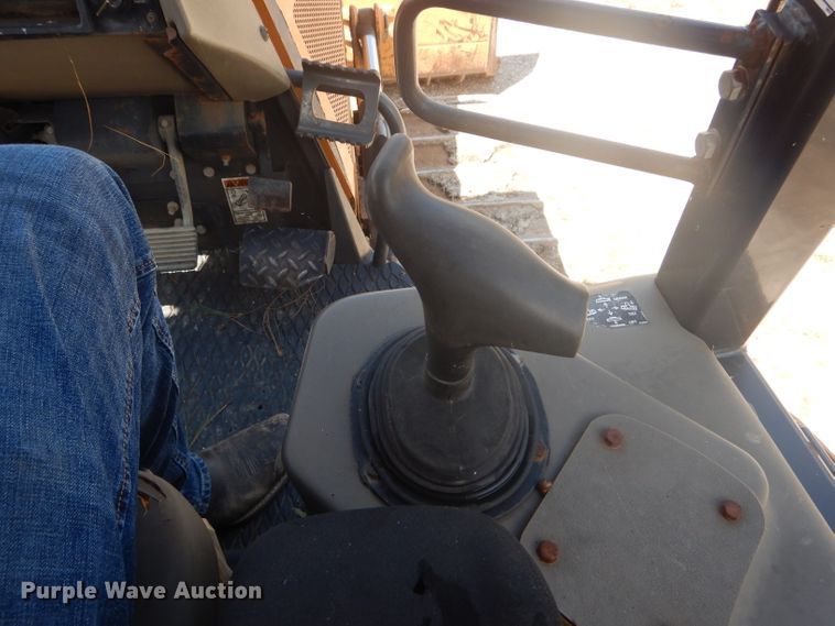 image for item DH6035 2007 Case 650K dozer