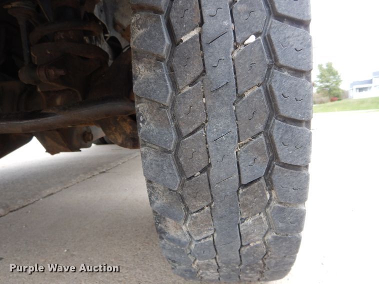 image for item DH6243 2011 Dodge Ram 5500 bucket truck