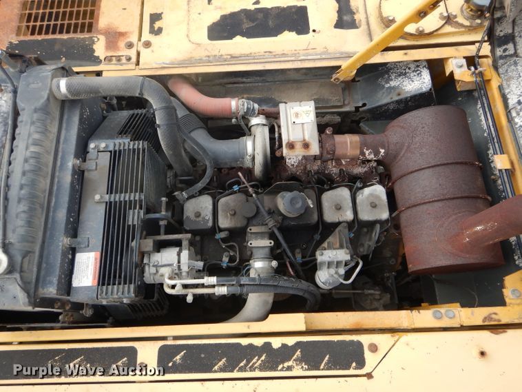 image for item DH6248 2003 Komatsu PC270LC-7L excavator