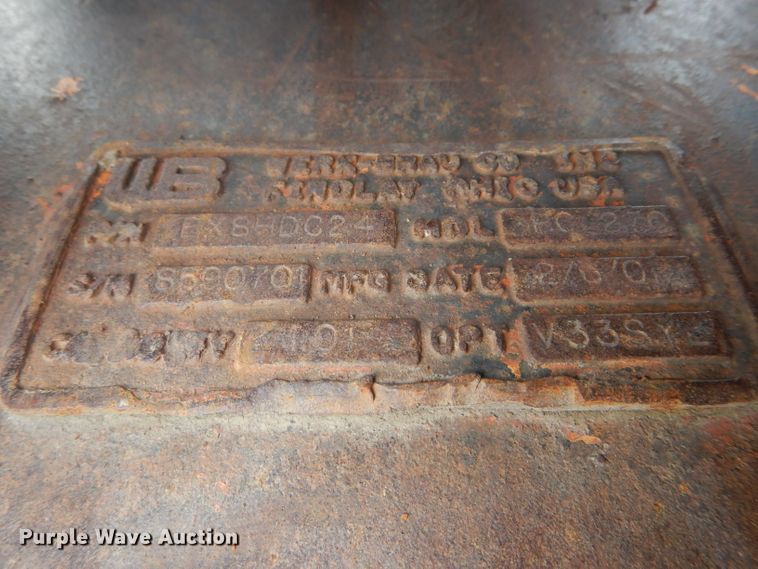 image for item DH6248 2003 Komatsu PC270LC-7L excavator