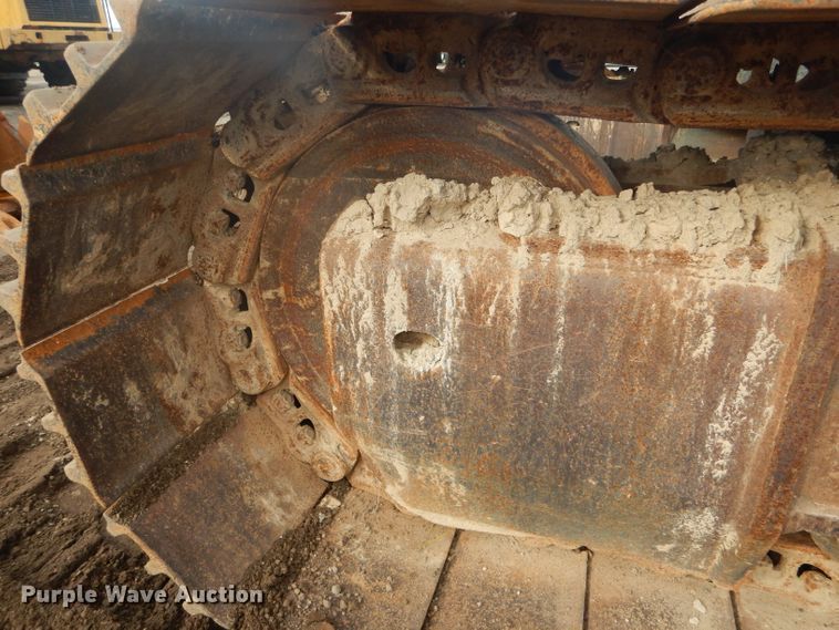 image for item DH6248 2003 Komatsu PC270LC-7L excavator